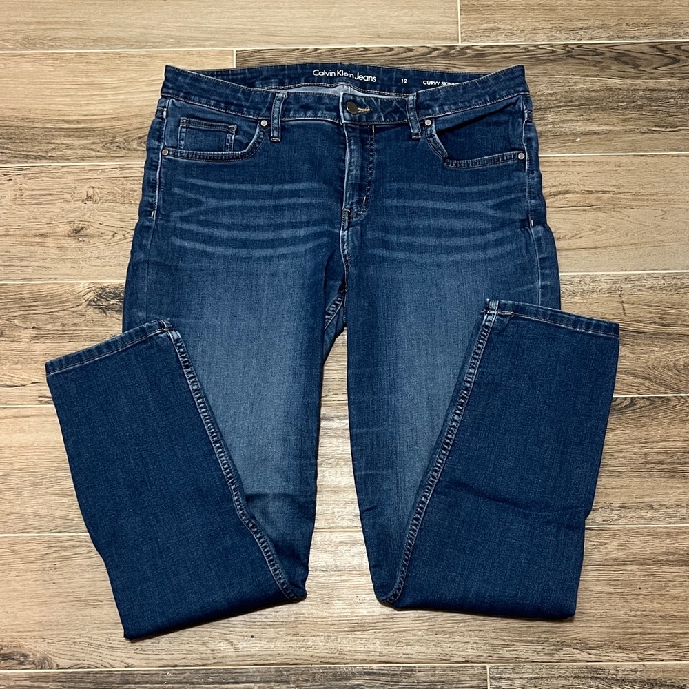 Calvin Klein Women's Dark Indigo Skinny Jeans